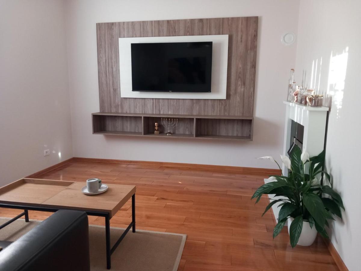 Monte Pula, Free Parking Apartment Ngoại thất bức ảnh